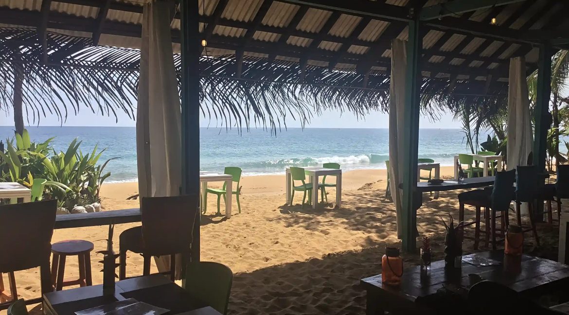 boutique-beach-resort-for-sale-in-bluff-beach-road-bocas-del-toro-isla-colon-panama (19)