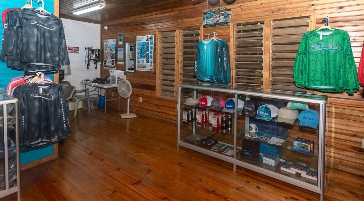 BI-Diveshop-web-9-1200x1000