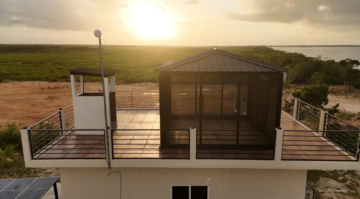 exclusive-oceanfront-luxury-villa-belize-beachfront-real-estate-scaled