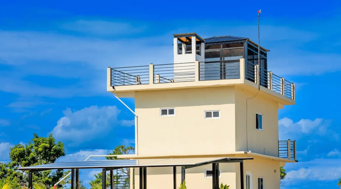 lifestyle-investment-seafront-belize-scaled